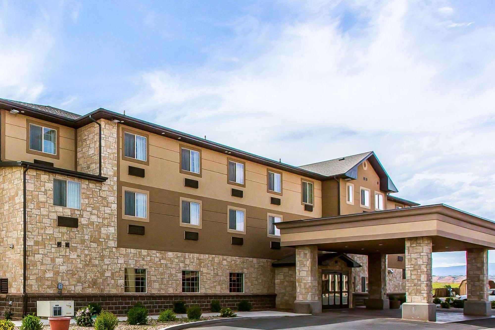 Comfort Inn Ballard-Roosevelt Exterior photo