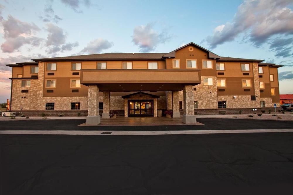 Comfort Inn Ballard-Roosevelt Exterior photo